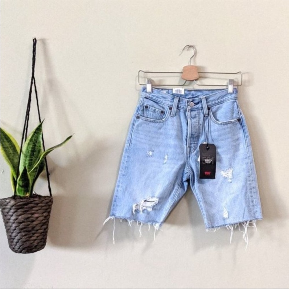 Levi’s Bermuda shorts